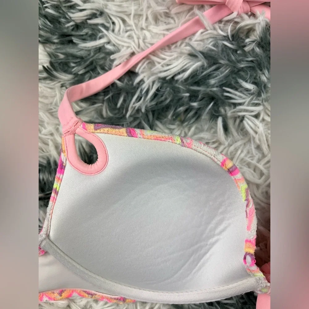 Victoria's Secret Women's Bikini Swim Top Pink Size 34C